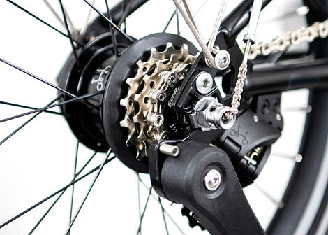 Skladací bicykel Brompton C Line 12Speed, Bumblebee Yellow/Bumblebee Yellow