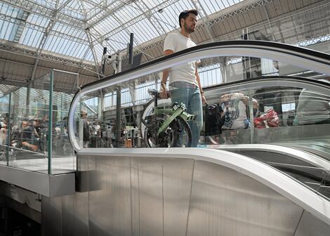 Skládací kolo Brompton C Line 12Speed, Amethyst Lacquer/Amethyst Lacquer